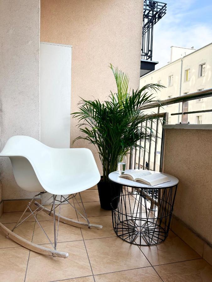 Charming Apartment In The City Center Varsovia Exterior foto